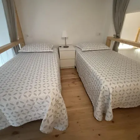 Daire New & Modern Loft *