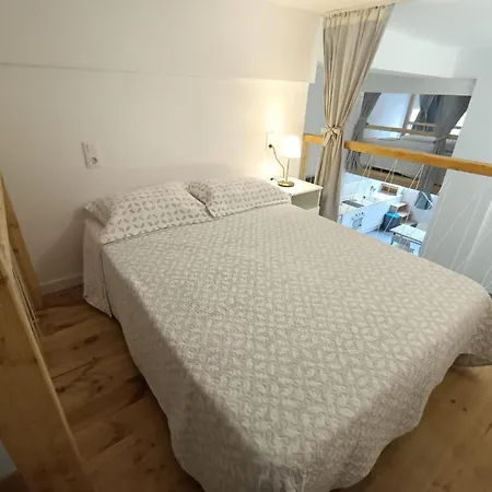 Apartment New & Modern Loft